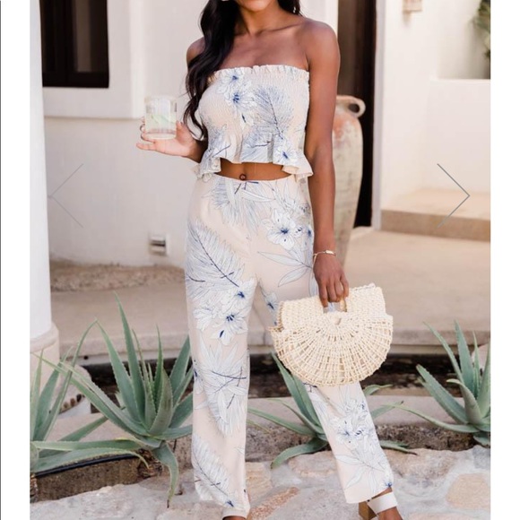 Tropical Taupe Two Piece Set - Picture 4 of 7